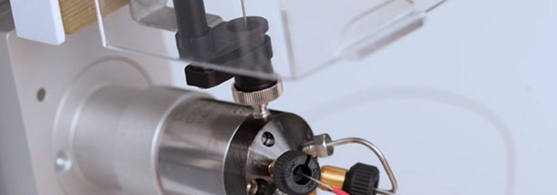 Liquid Tool with valve