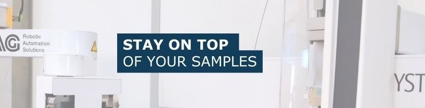 Two robots are seamlessly integrated. The JAGs MoMA is bringing a sample plate to the PAL System, while the PAL System is continuing with the sample preparation and injection.