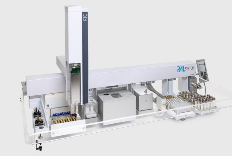 PAL RTC with Centrifuge