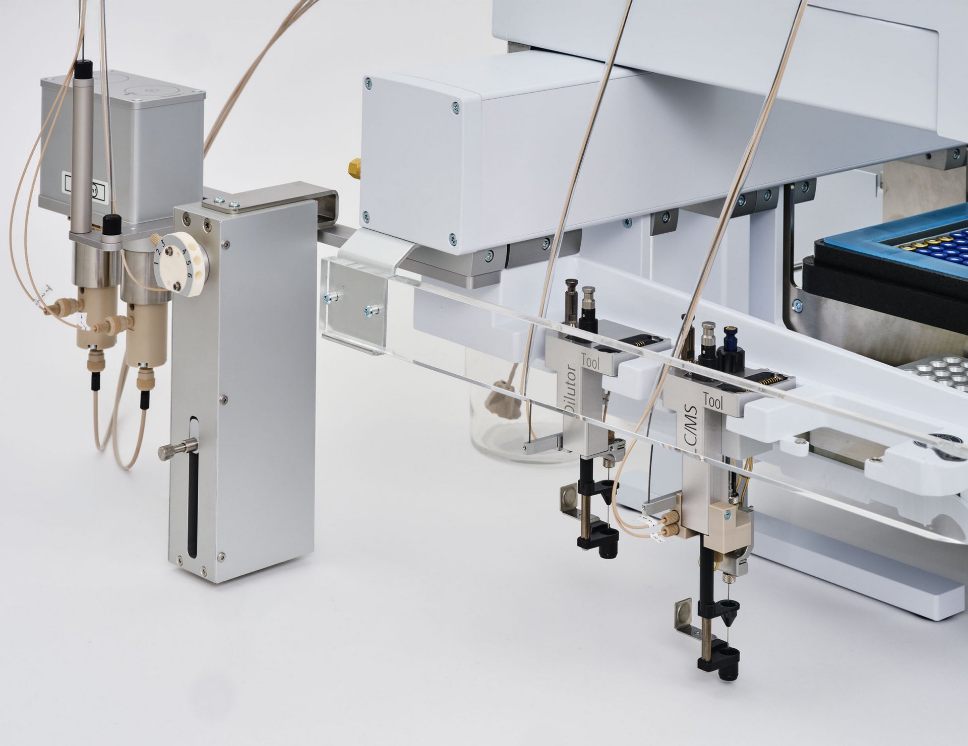 PAL System equipped with volumetric pump and dilutor tools for precise liquid dispensing tasks.