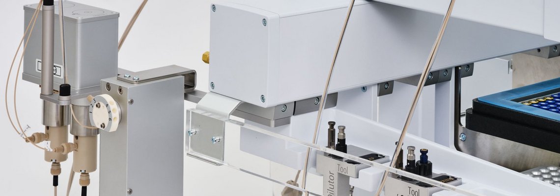 PAL System equipped with volumetric pump and dilutor tools for precise liquid dispensing tasks.